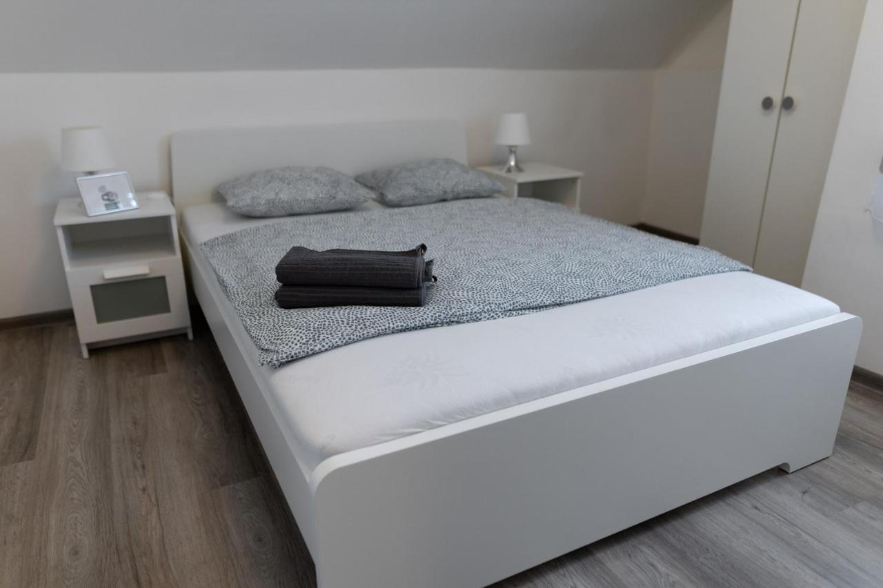 Oliver 22 Apartman Fonyod Ngoại thất bức ảnh